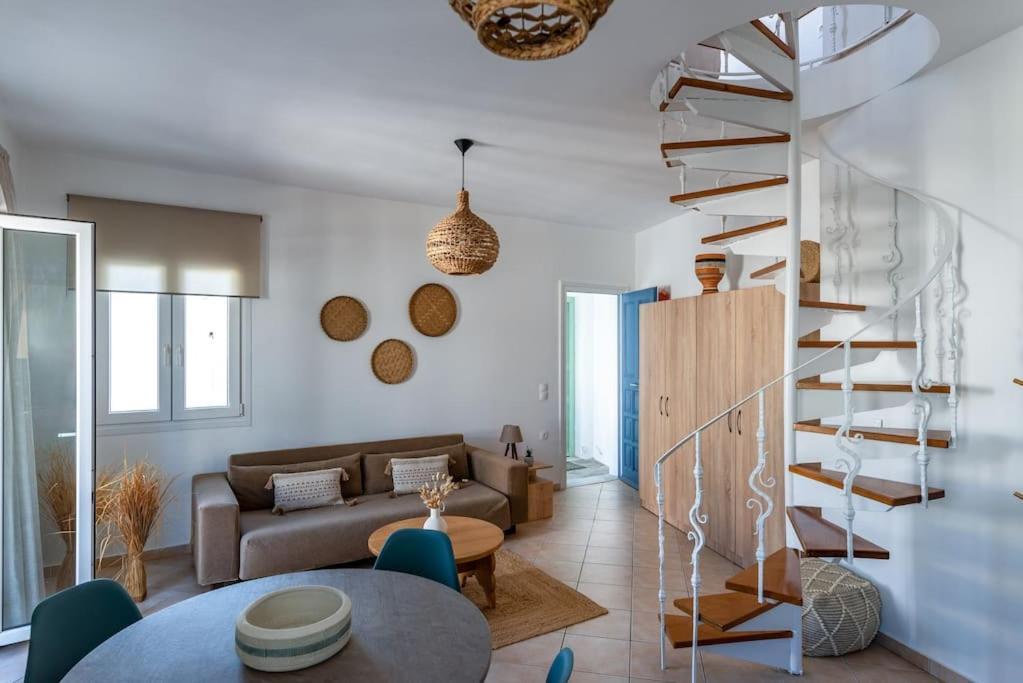 T Apartment Tínos Kültér fotó